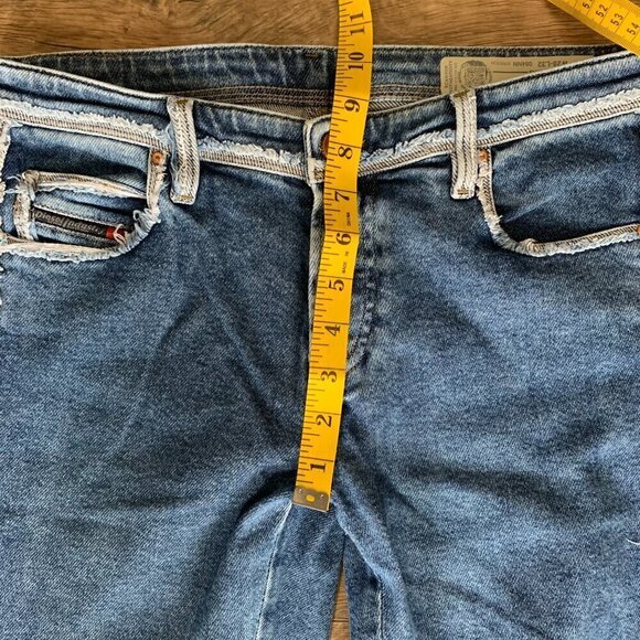 Diesel Babhila-Sp Slim Skinny Regular Waist Denim Mid-Rise Jeans - Picture 12 of 14